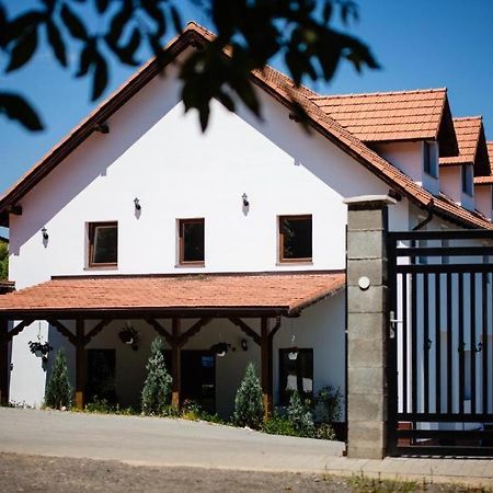 Vilafrancisca10 Алба Юлия Екстериор снимка